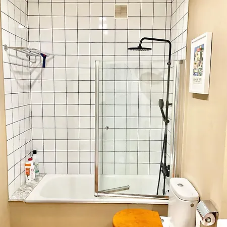 Apartment La Casa De Libros